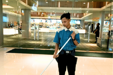 Pelaksanaan layanan kebersihan oleh Hygiene Kleen PT Peduli Cepat Internasional (PCI)